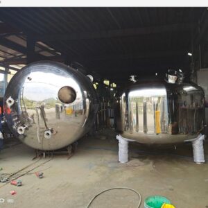 The incredible benefits of hiring steel tank manufacturers