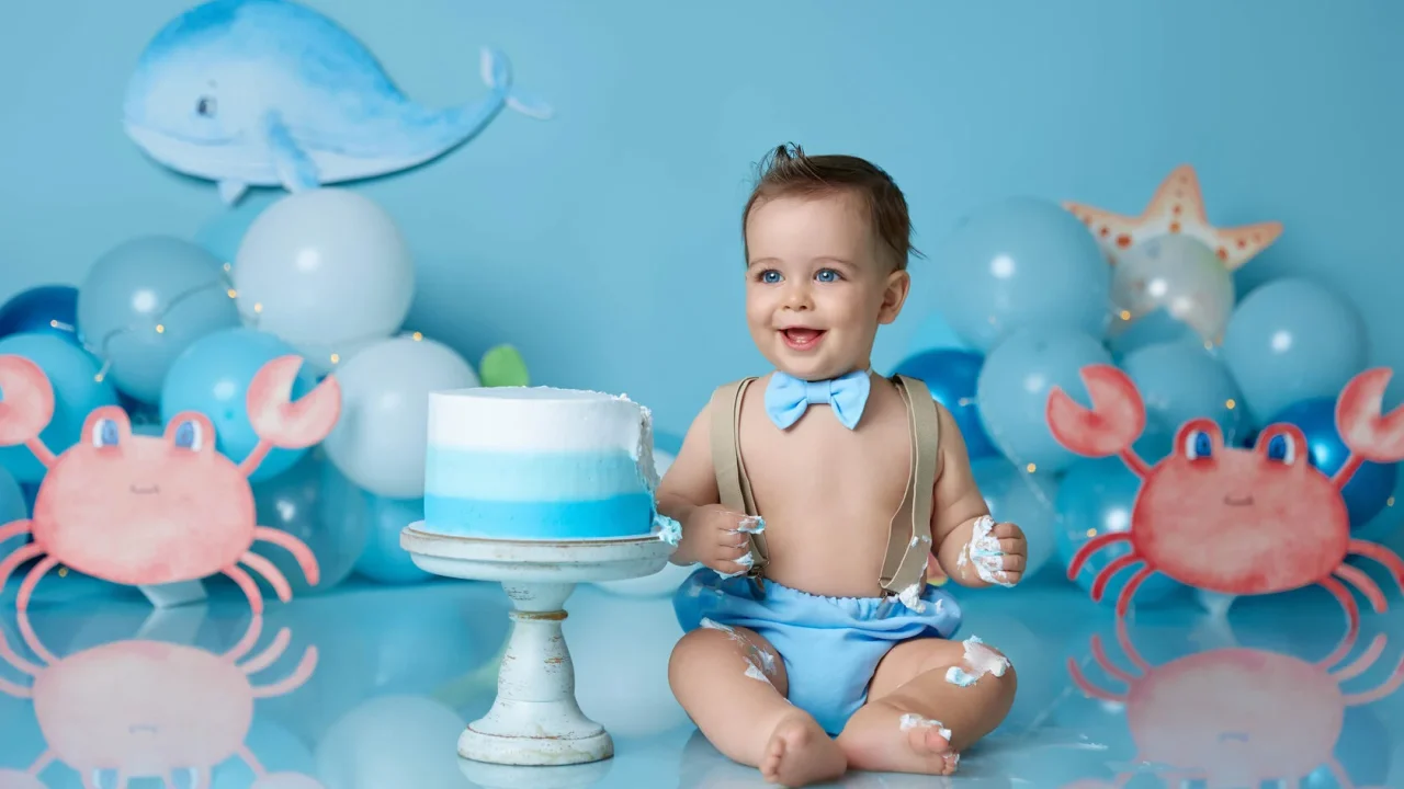 What Professional Newborn Photographers Capture That Phones Can't